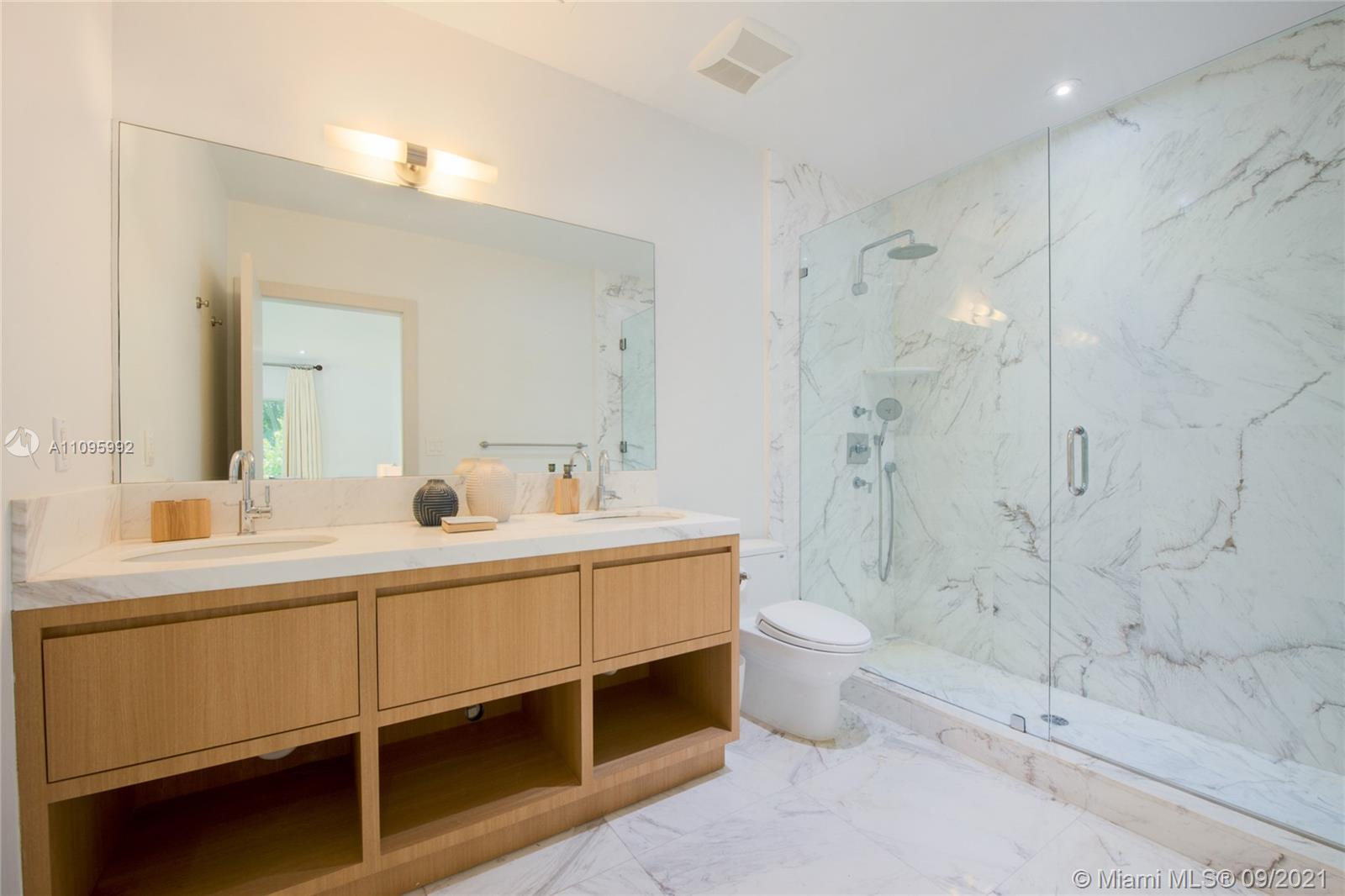 ROCKDALE ESTATES - Residential