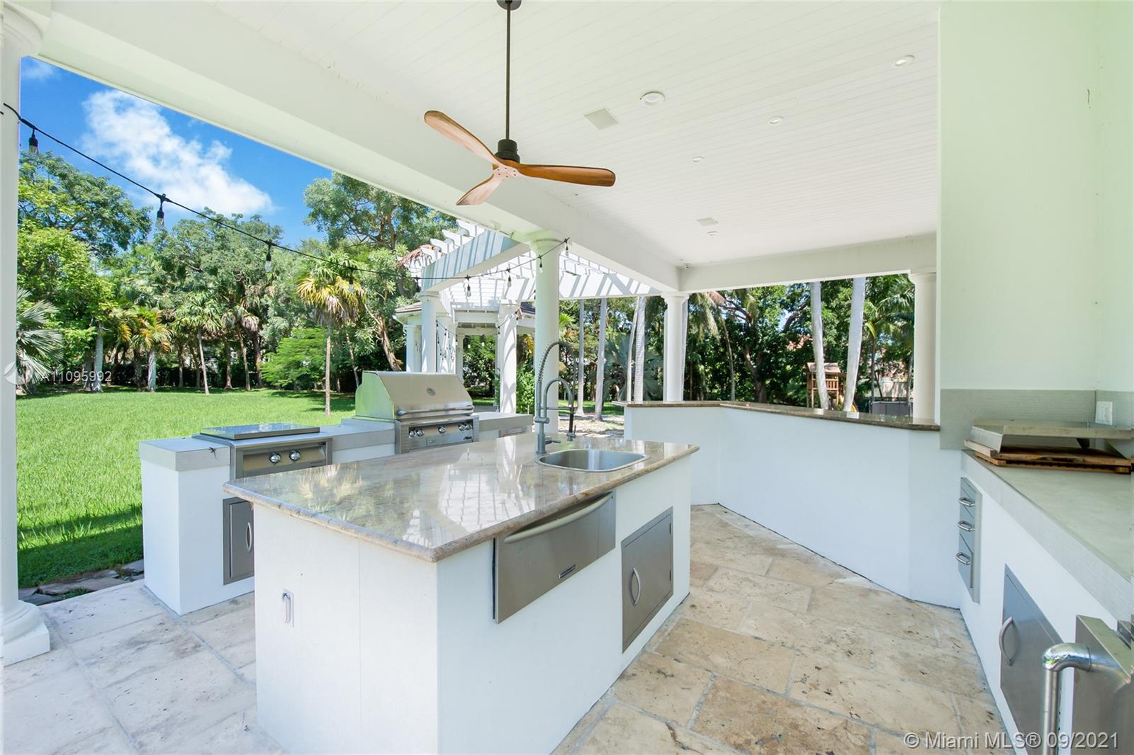 ROCKDALE ESTATES - Residential