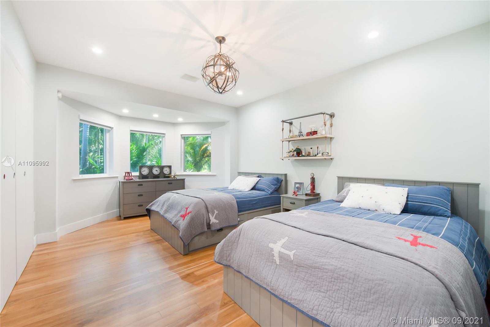 ROCKDALE ESTATES - Residential