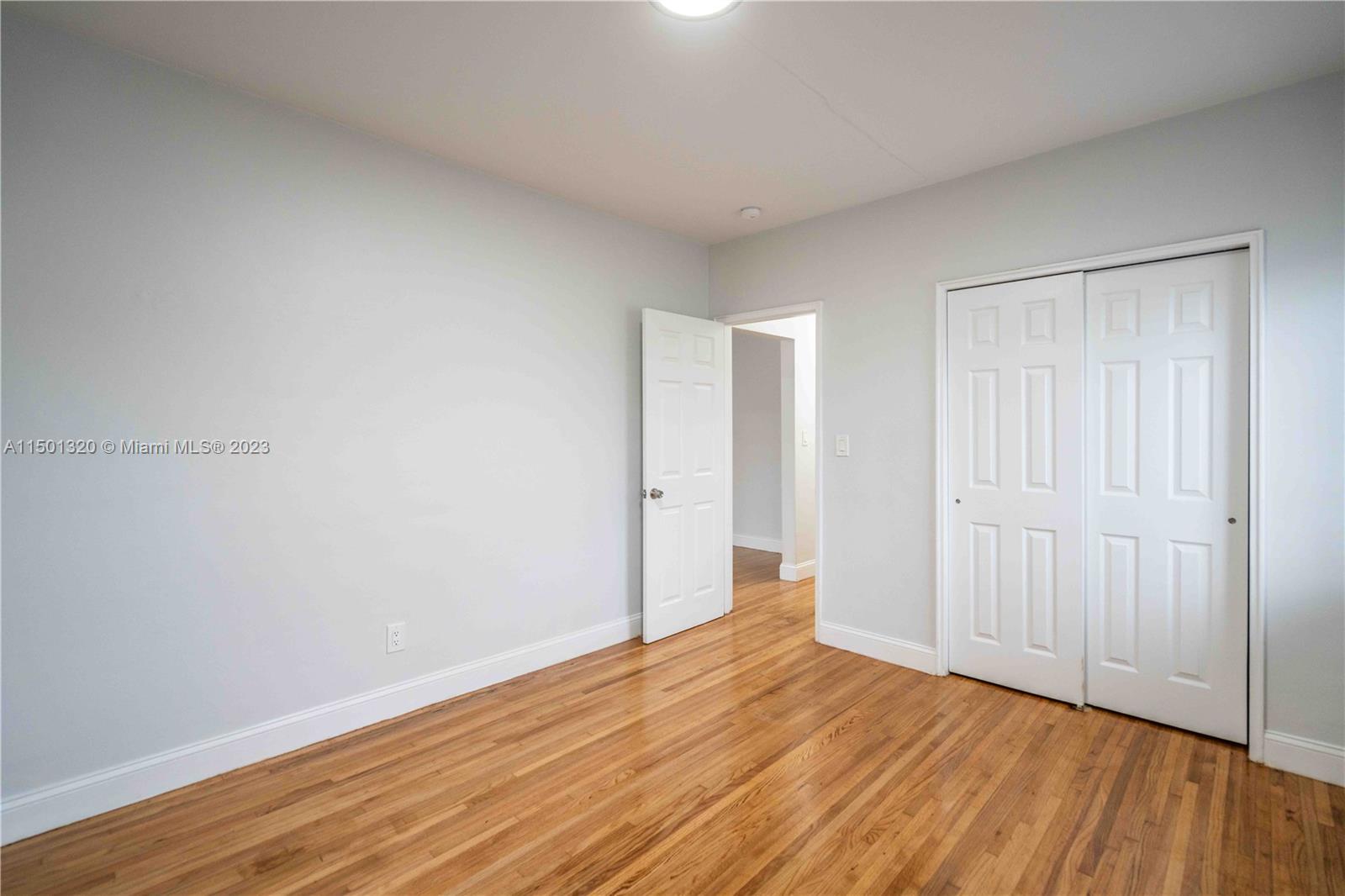 BEACH BAY SUB - Residential Lease