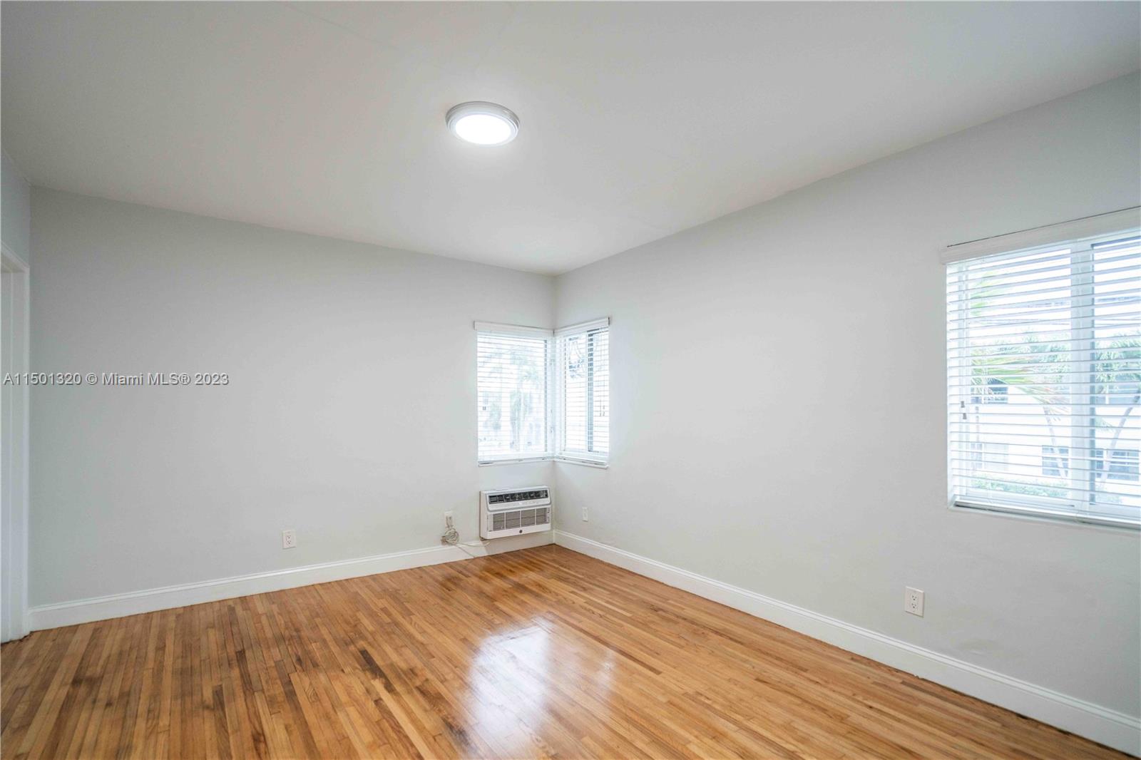 BEACH BAY SUB - Residential Lease