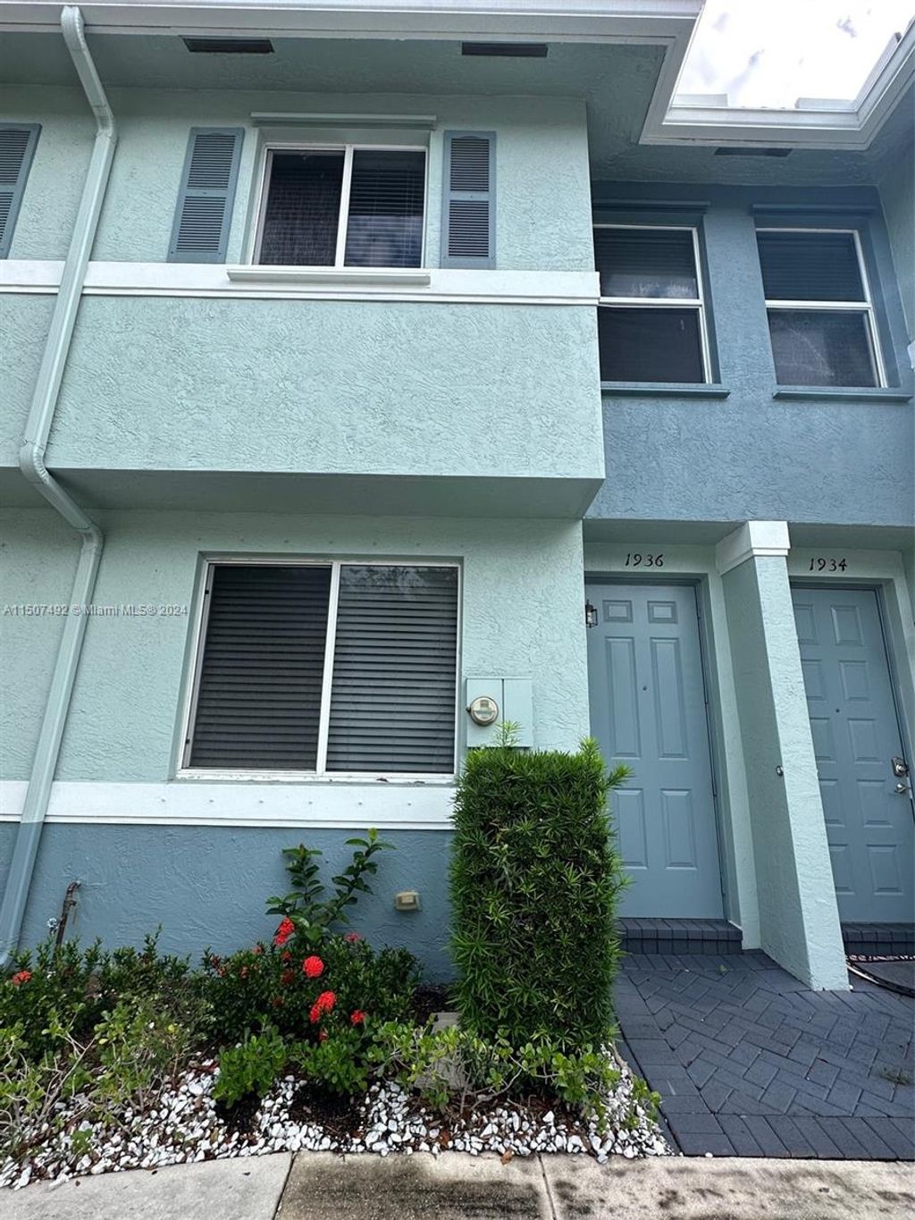 Photo of 1936 Alamanda Way #1936, Riviera Beach, FL 33404 (MLS # A11507492)