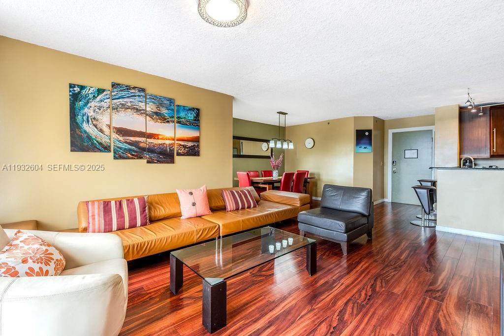 THE YACHT CLUB AT AVENTUR - Residential Lease