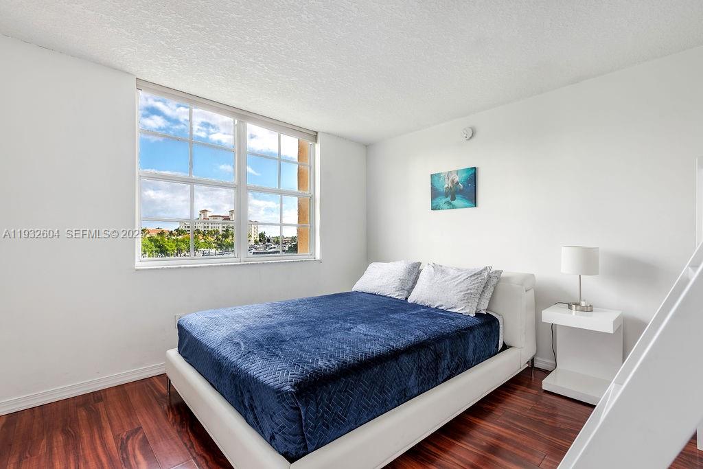 THE YACHT CLUB AT AVENTUR - Residential Lease