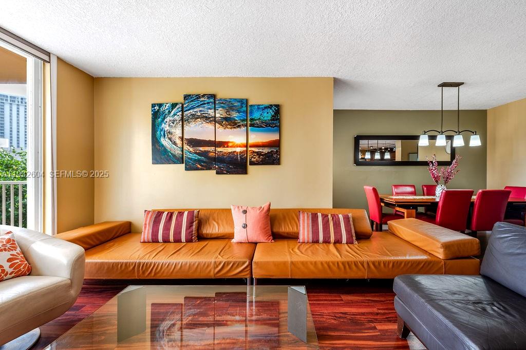 THE YACHT CLUB AT AVENTUR - Residential Lease