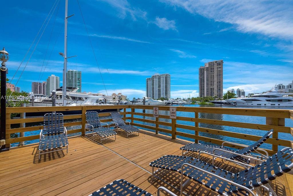 THE YACHT CLUB AT AVENTUR - Residential Lease