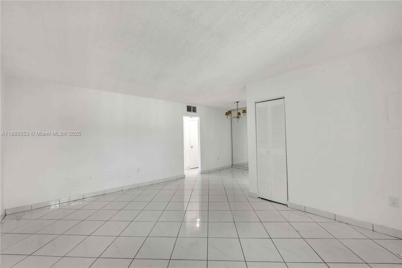 BROOKVIEW CONDO - Residential