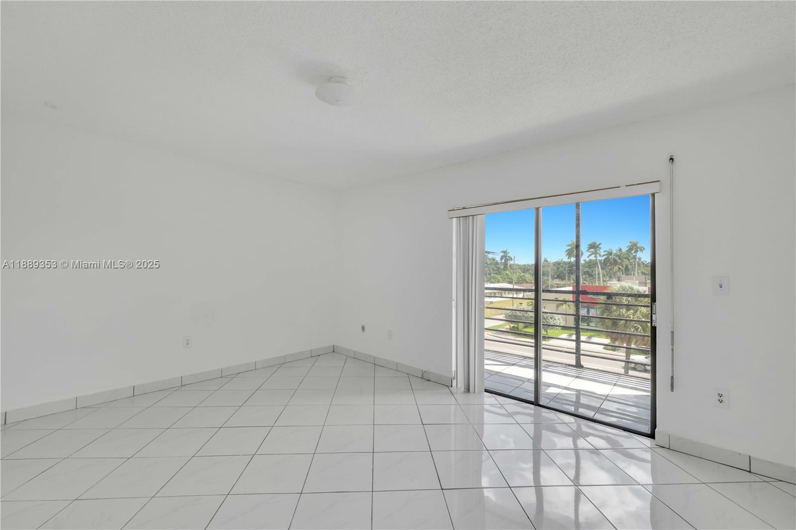 BROOKVIEW CONDO - Residential