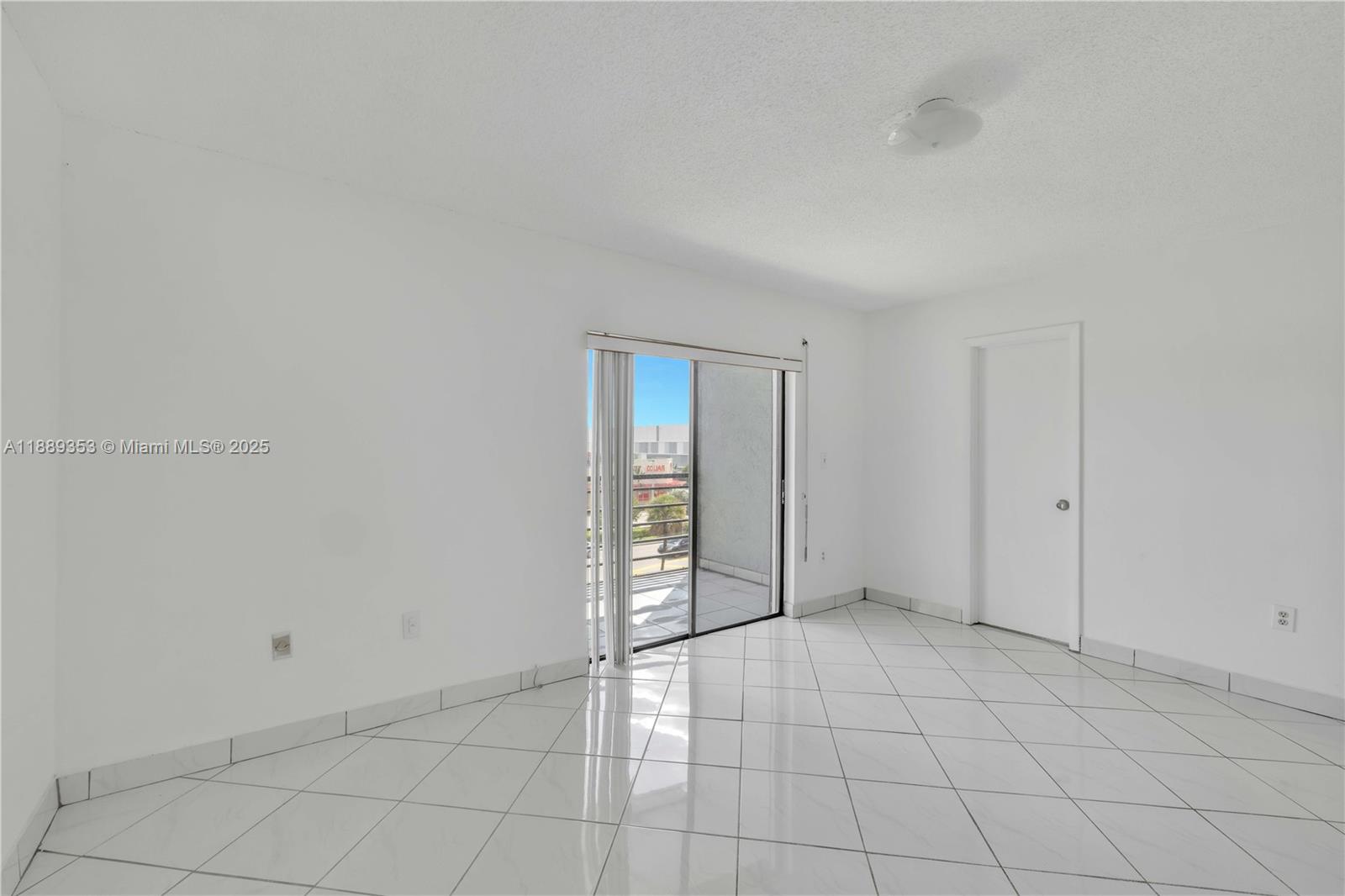 BROOKVIEW CONDO - Residential