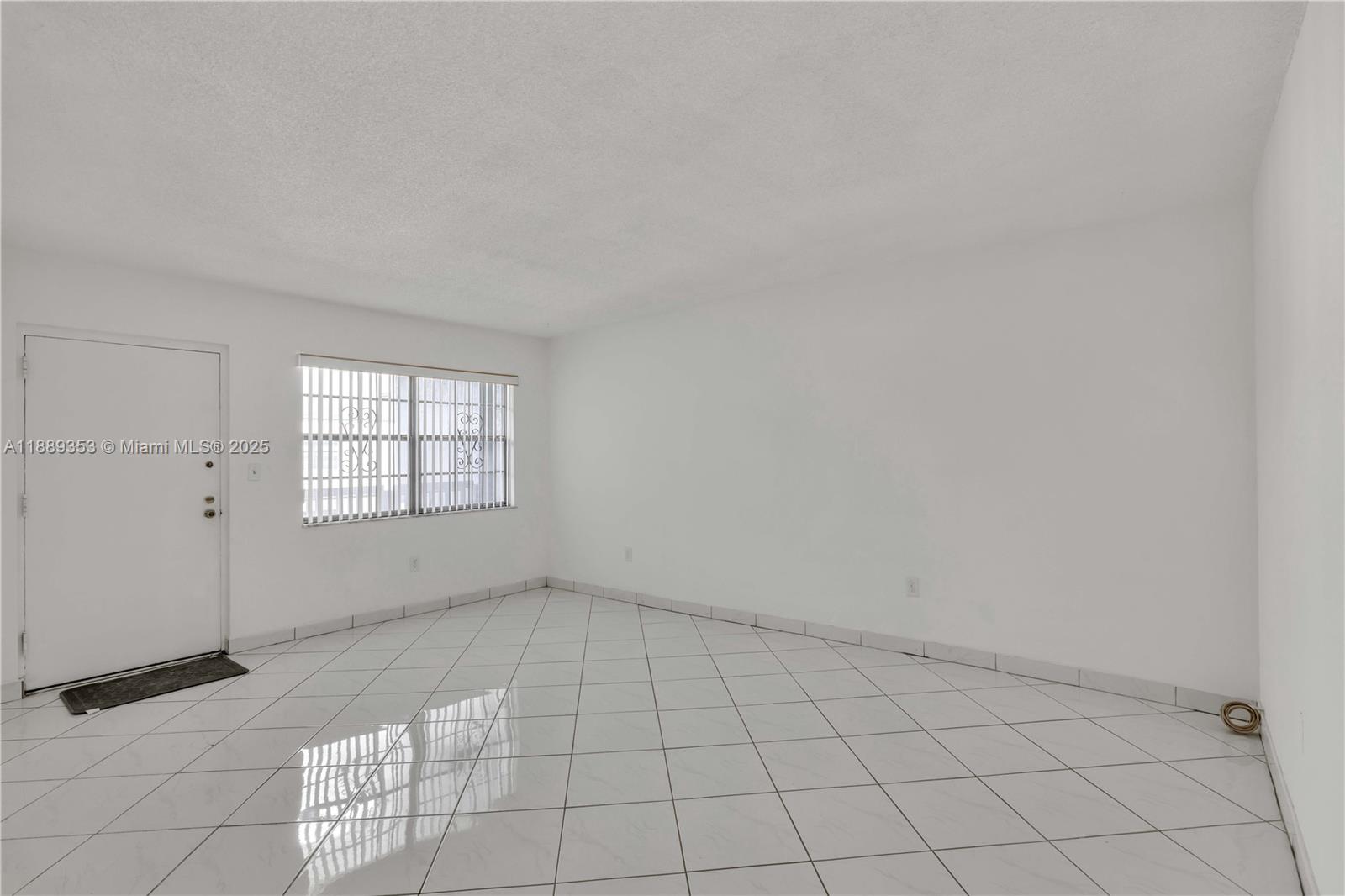 BROOKVIEW CONDO - Residential