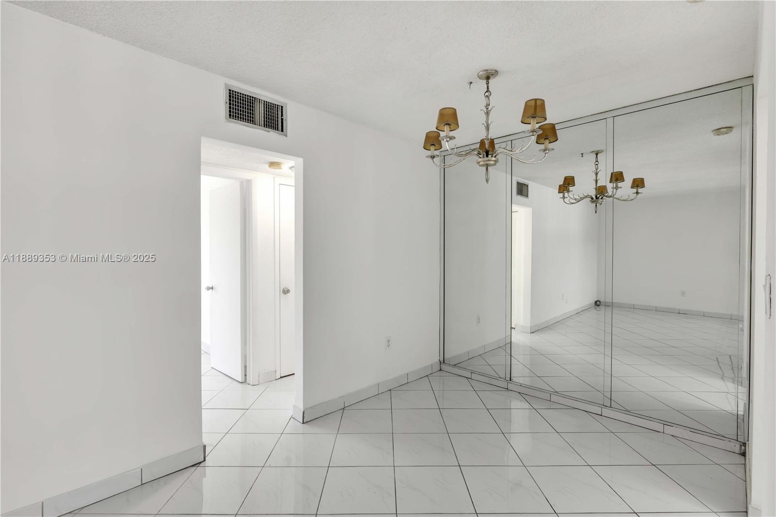 BROOKVIEW CONDO - Residential