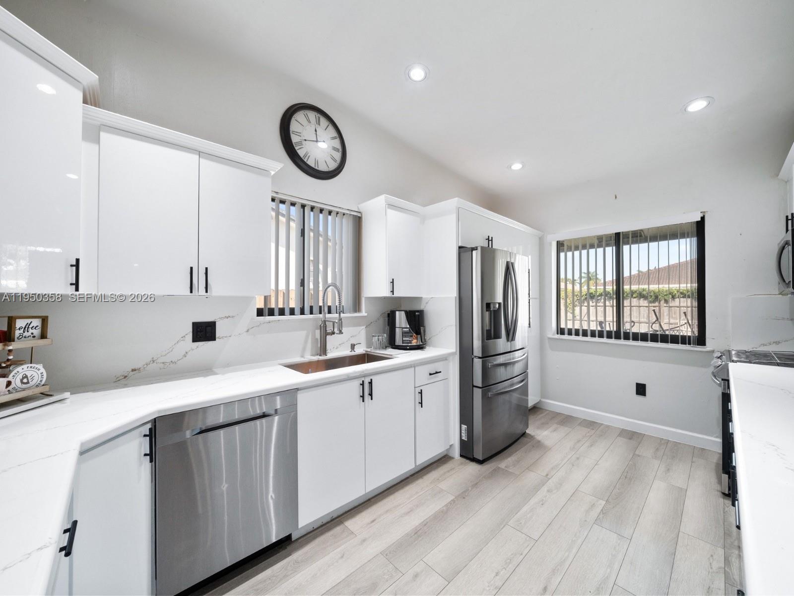 CAMBRIDGE ESTATES - Residential