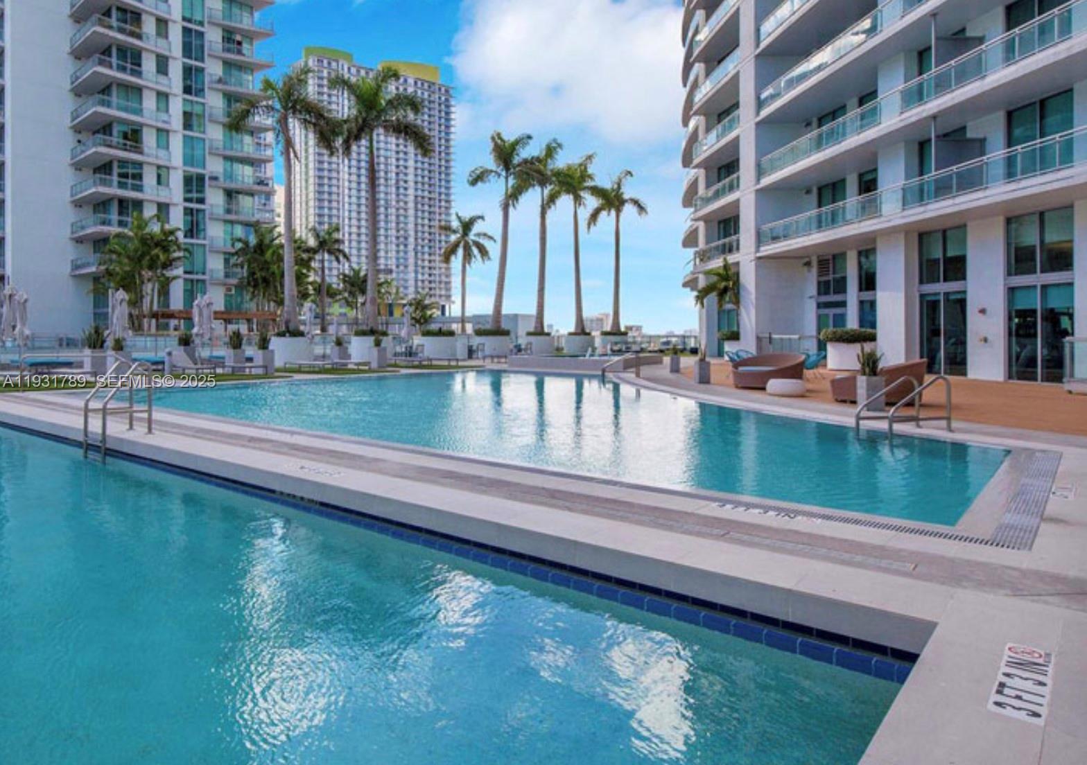 IVY CONDO - Residential