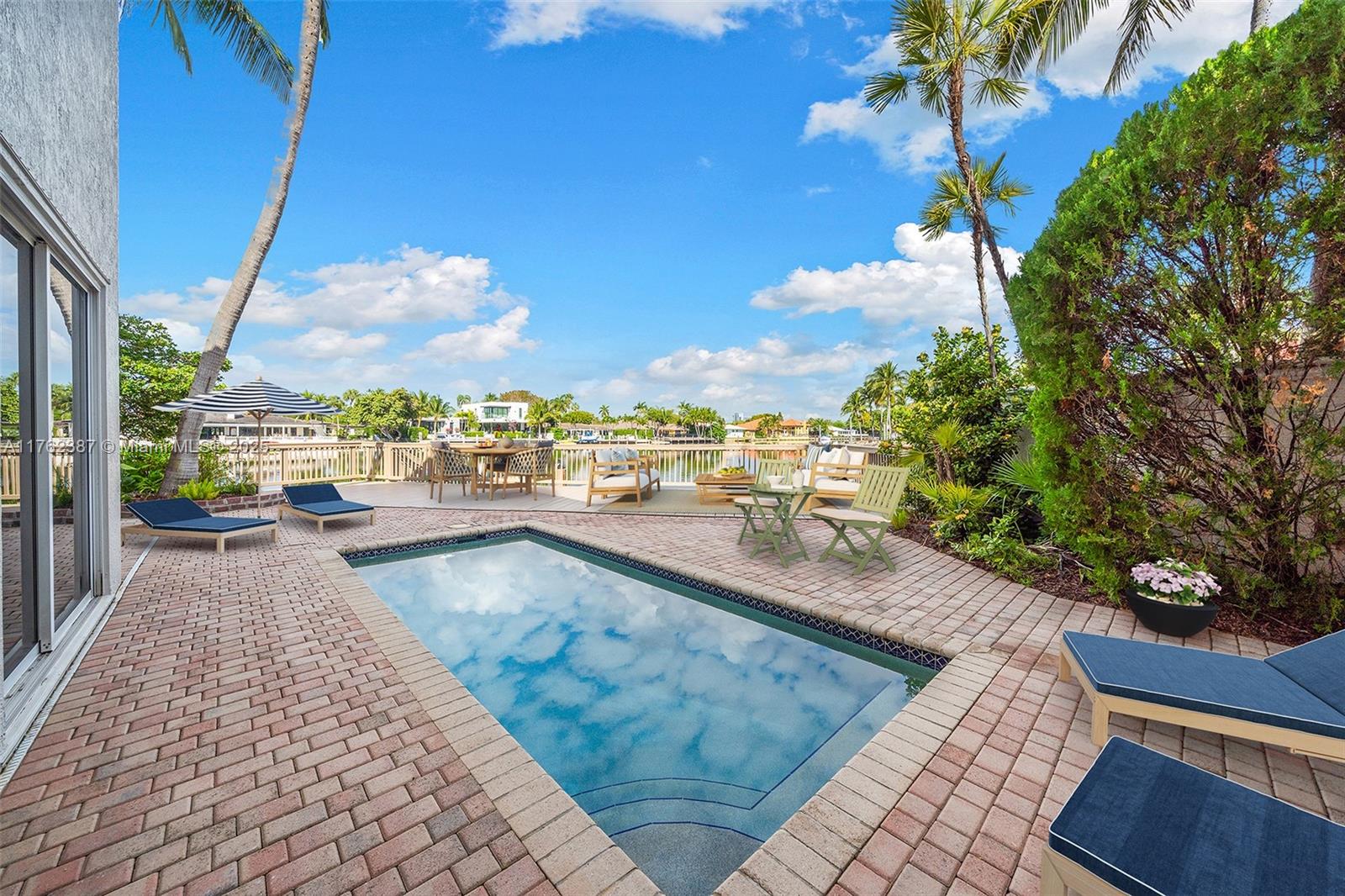 THREE ISLANDS 3RD SECTION - Residential