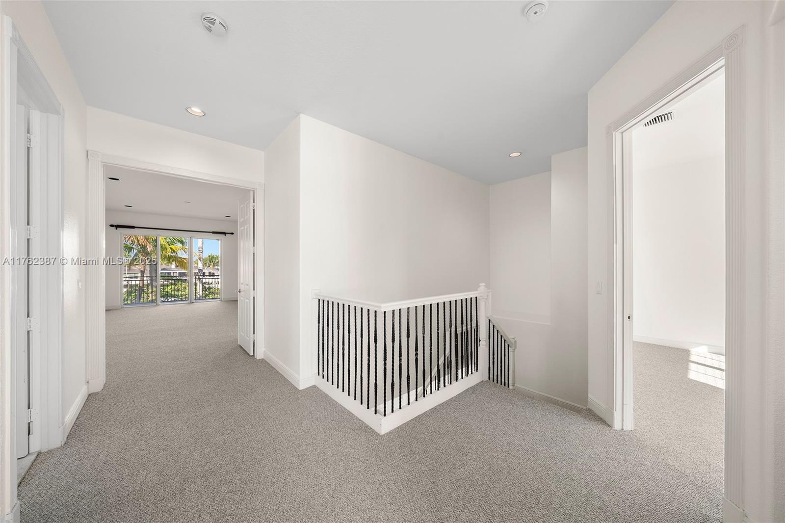 THREE ISLANDS 3RD SECTION - Residential