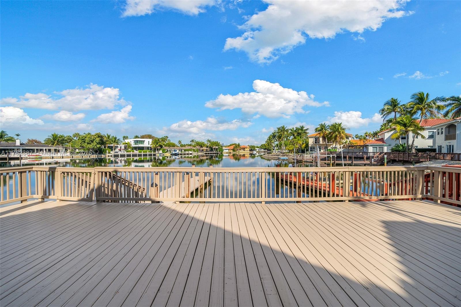 THREE ISLANDS 3RD SECTION - Residential