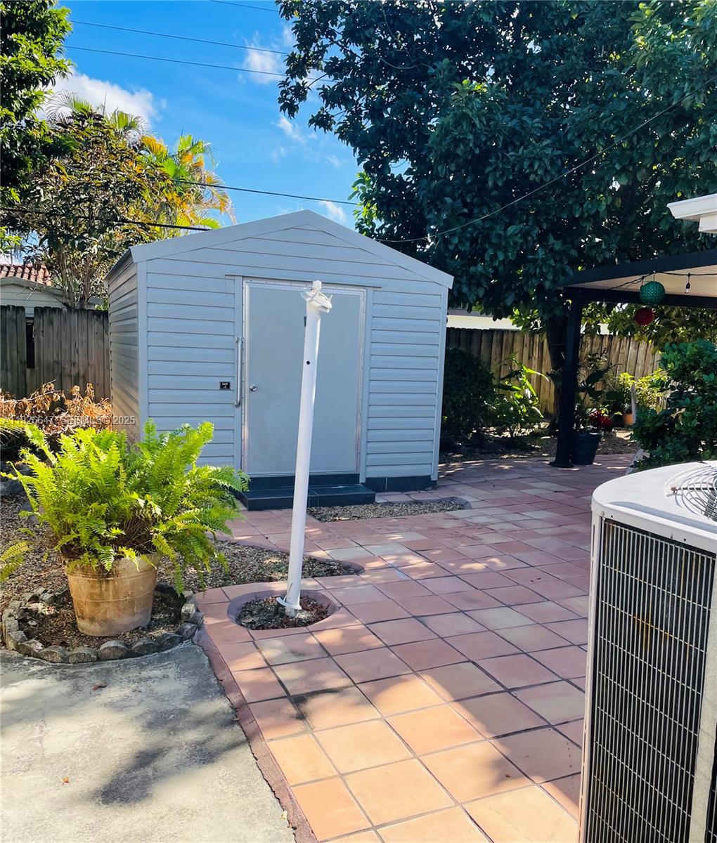 MILLER HEIGHTS SEC 3 - Residential