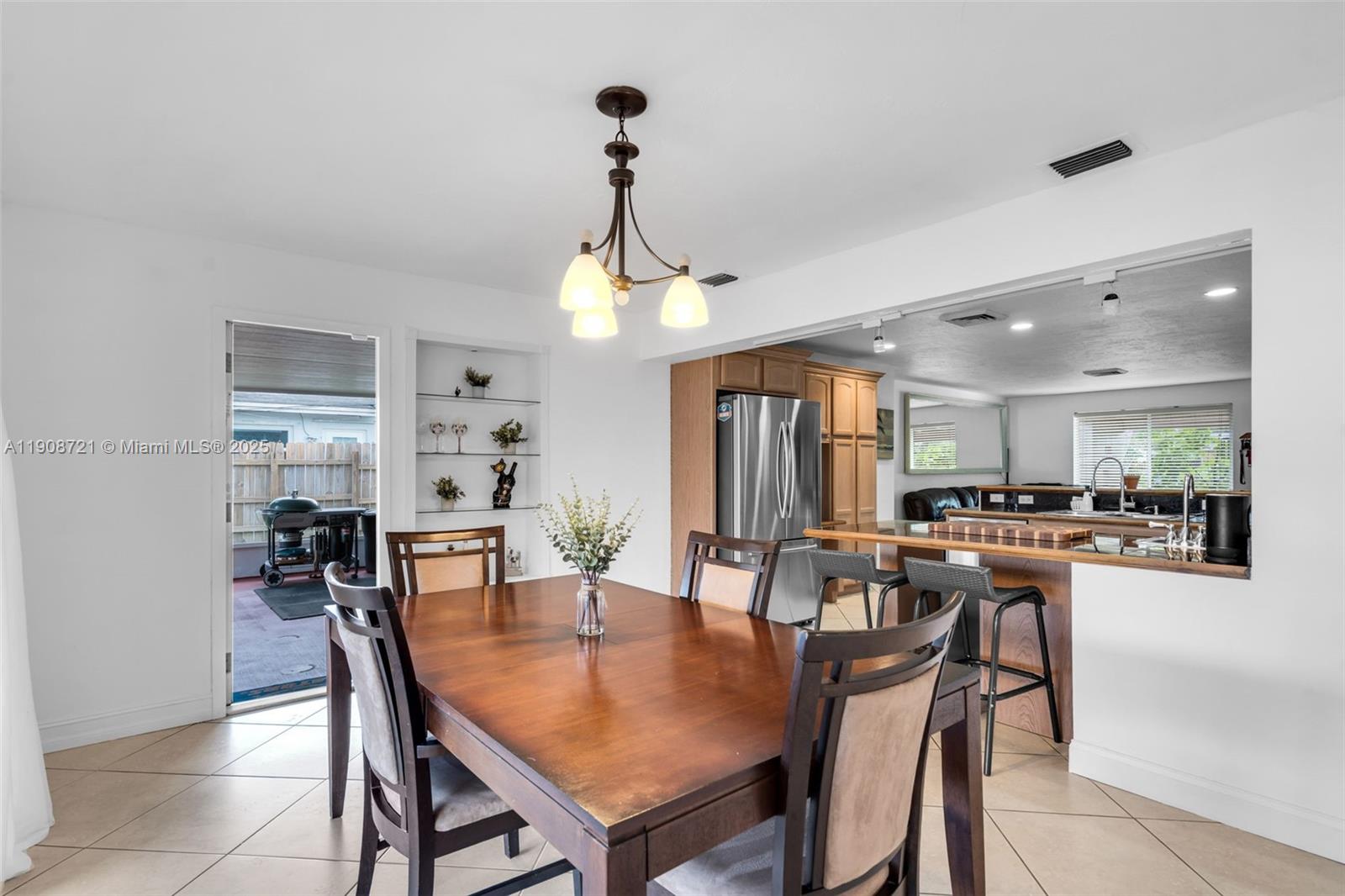 AVON PARK - Residential