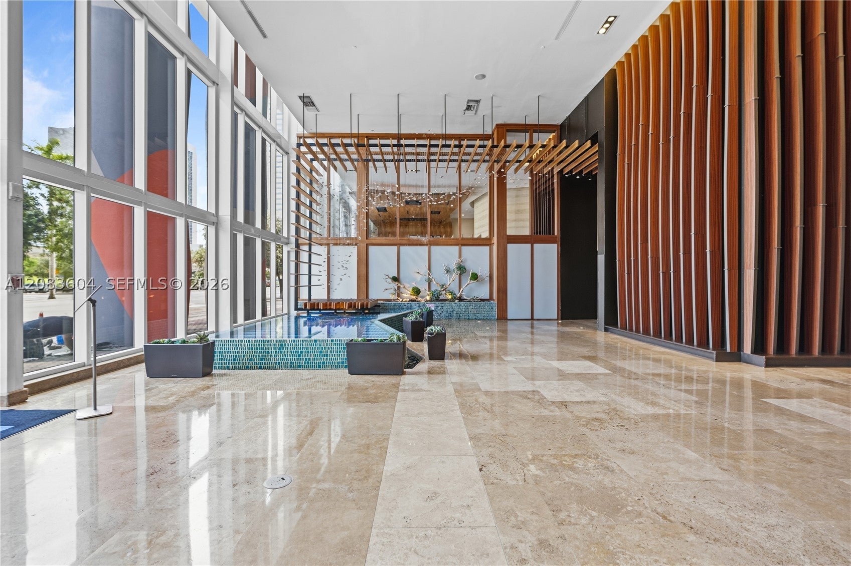 50 BISCAYNE BLVD 902