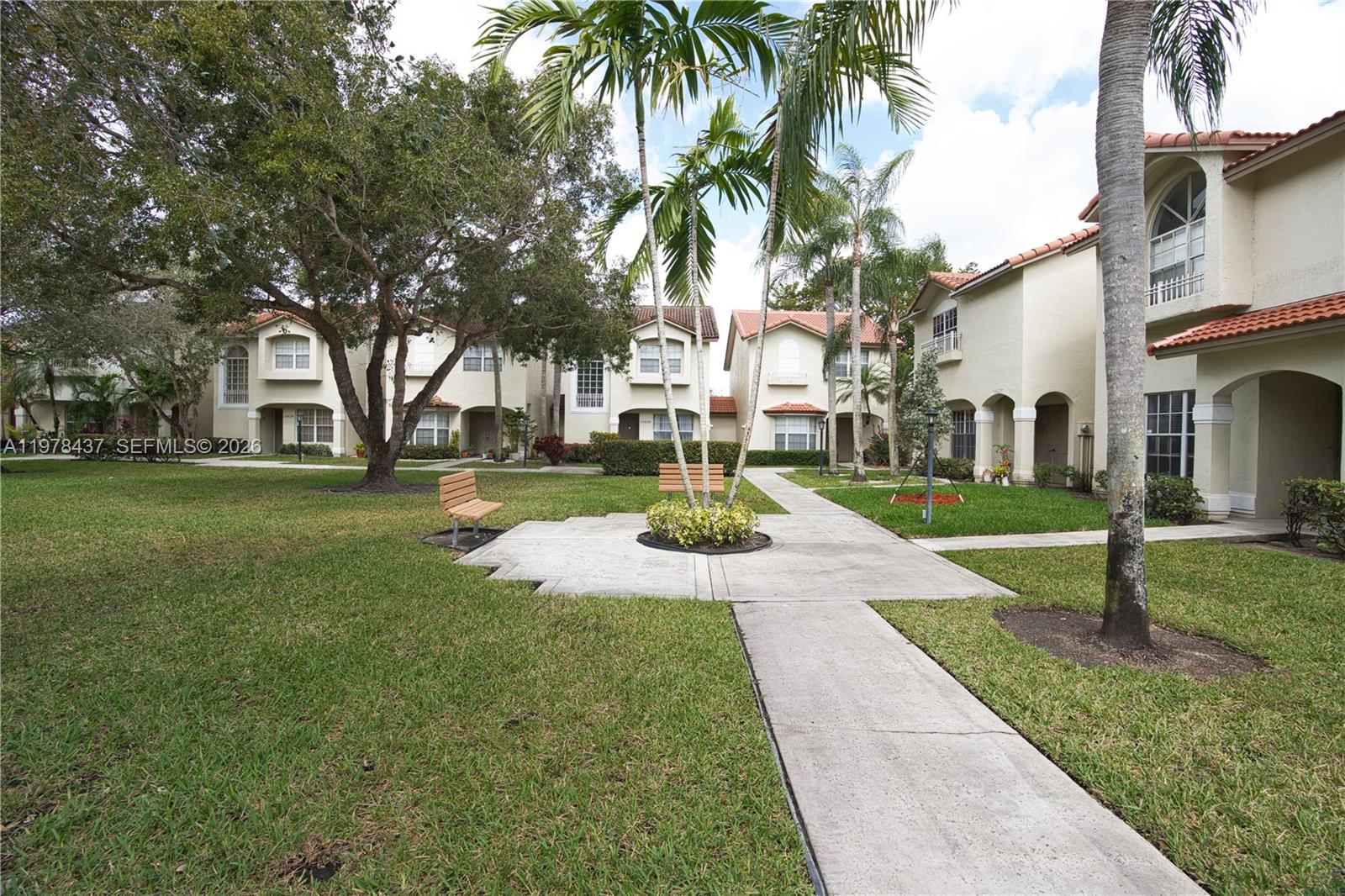 IMAGES AT PEMBROKE POINTE - Residential