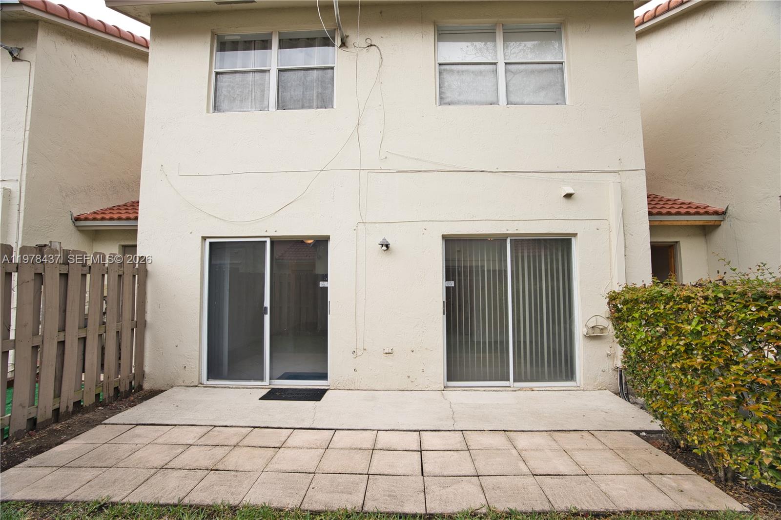 IMAGES AT PEMBROKE POINTE - Residential