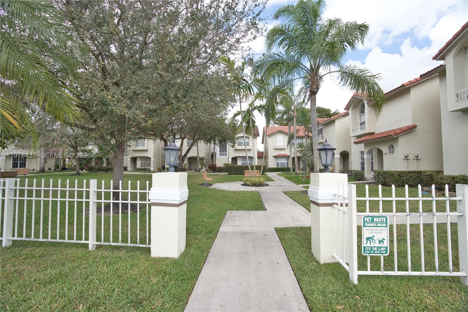 IMAGES AT PEMBROKE POINTE - Residential