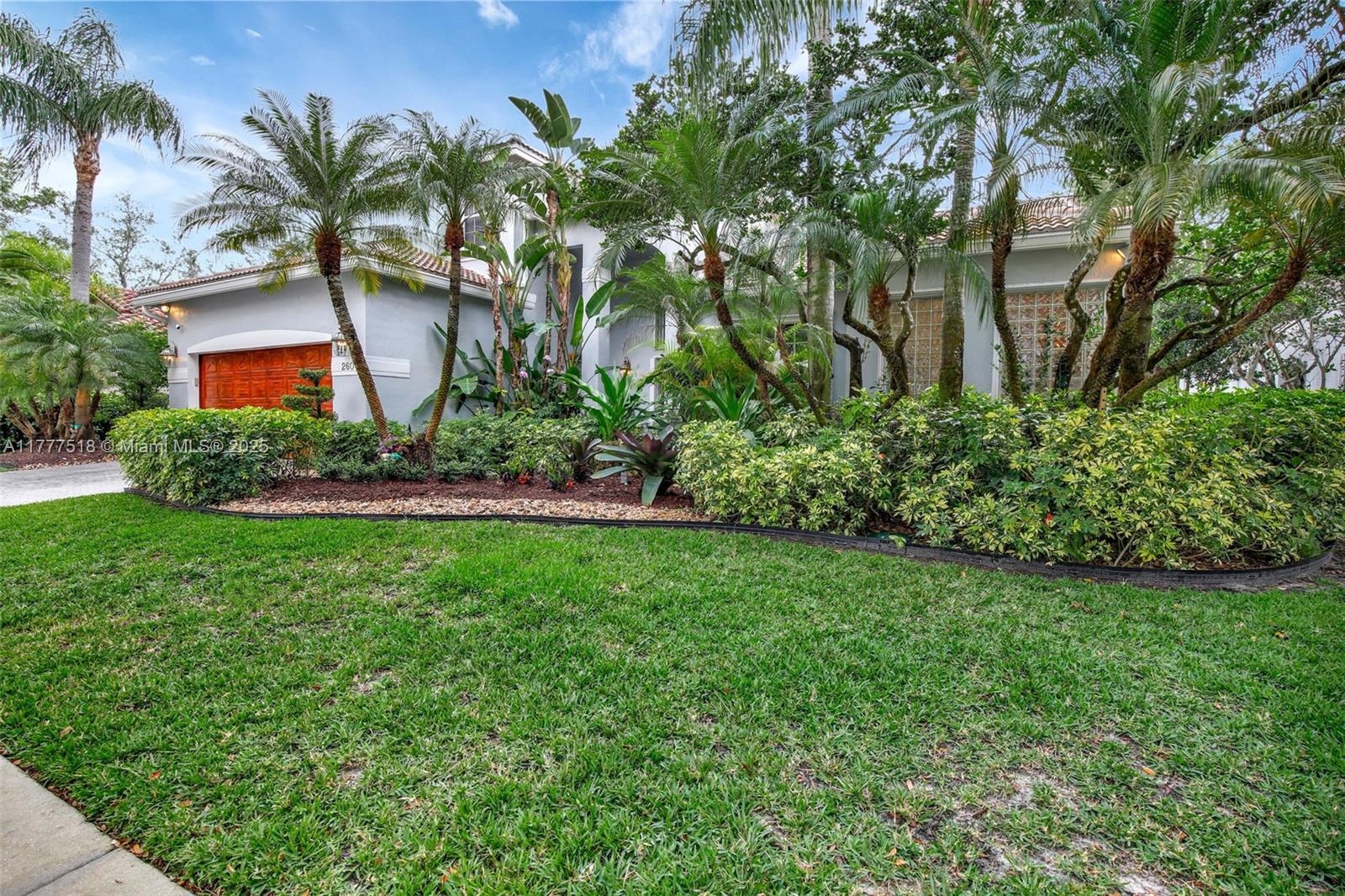 search properties 2 260 Montclaire Dr