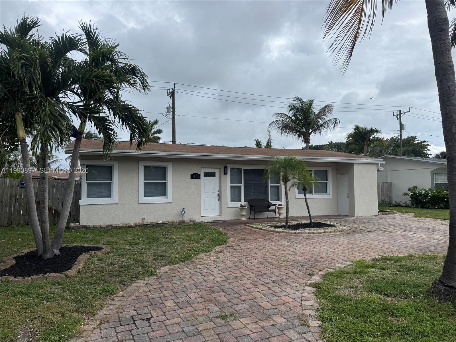 1460 NE 30th Ct