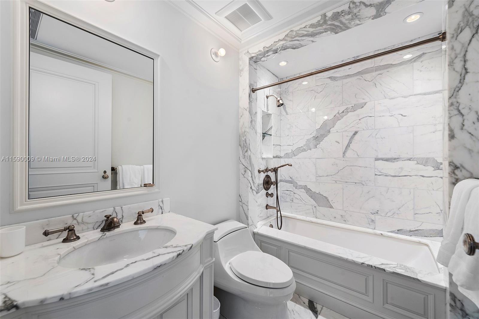 BAYVIEW FISHER ISL CONDO - Residential