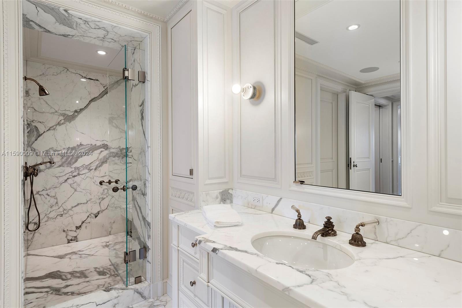 BAYVIEW FISHER ISL CONDO - Residential