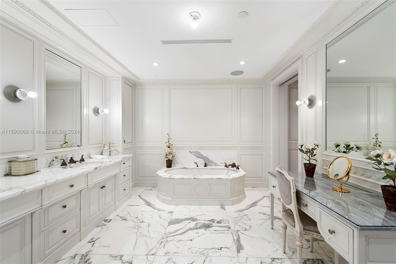 BAYVIEW FISHER ISL CONDO - Residential