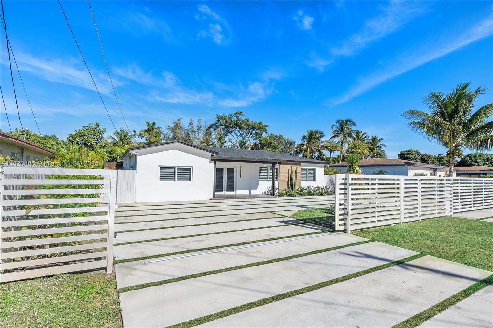 Property for Sale at 225 Ne 150th St, Miami, Broward County, Florida - Bedrooms: 5 
Bathrooms: 3  - $949,999