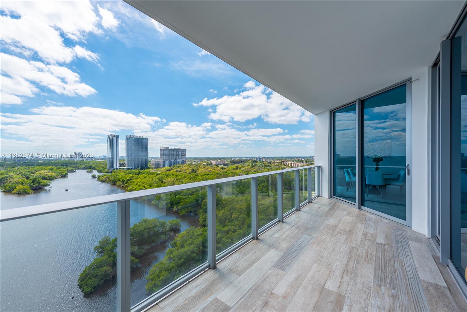 Photo 40 of 51 of 17111 Biscayne Blvd 1406 condo