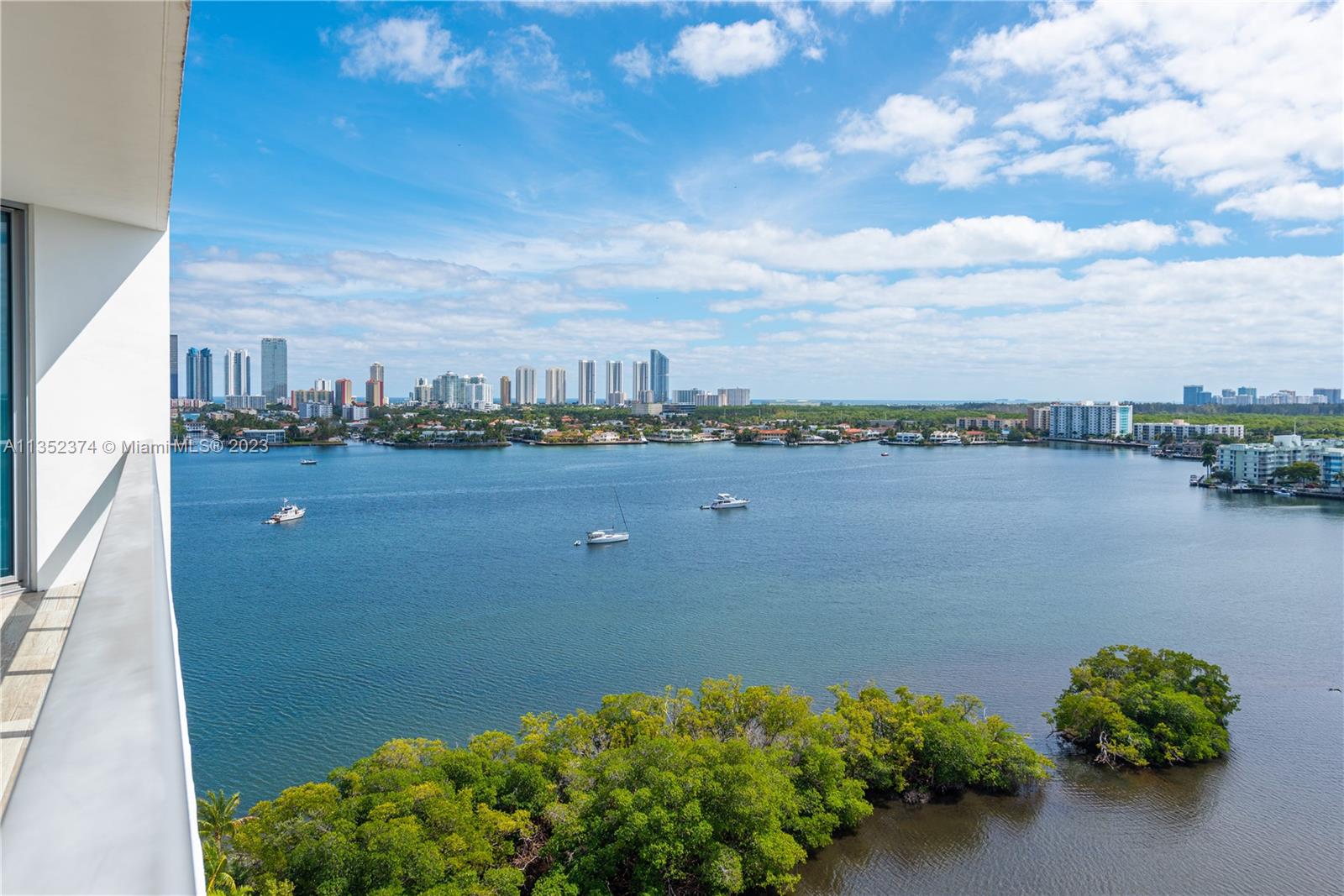 Photo 45 of 51 of 17111 Biscayne Blvd 1406 condo