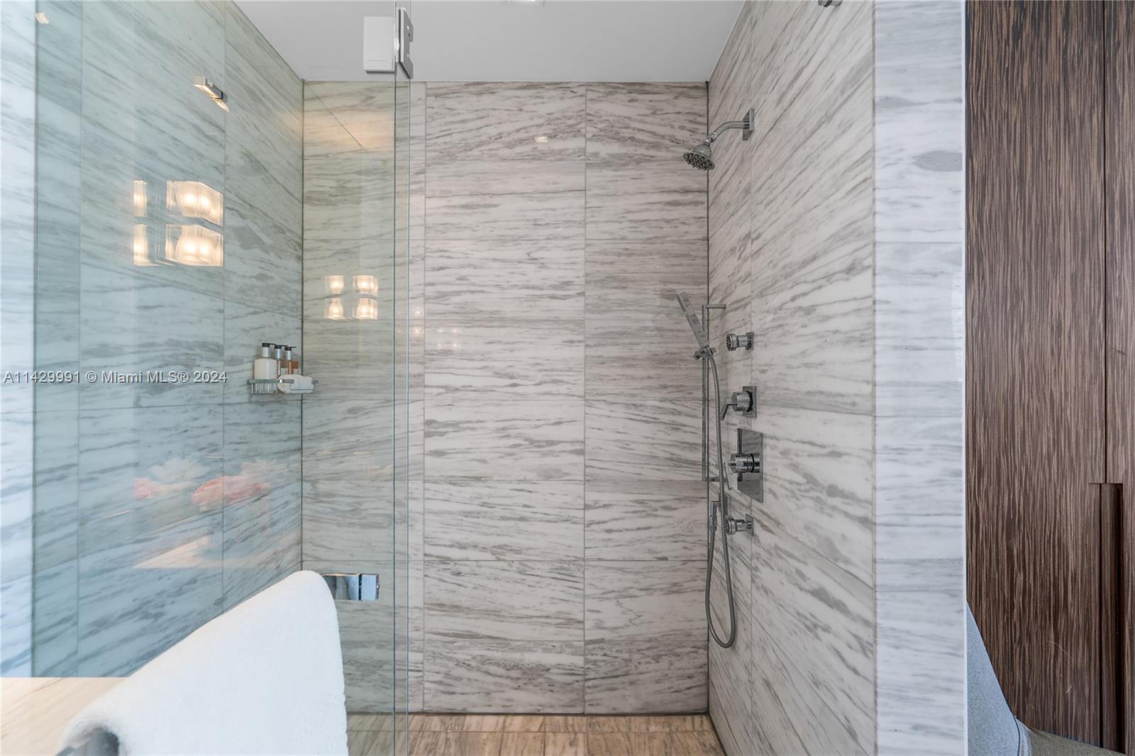 The W South Beach - Residential