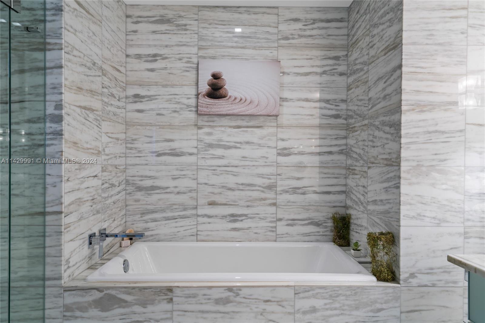 The W South Beach - Residential