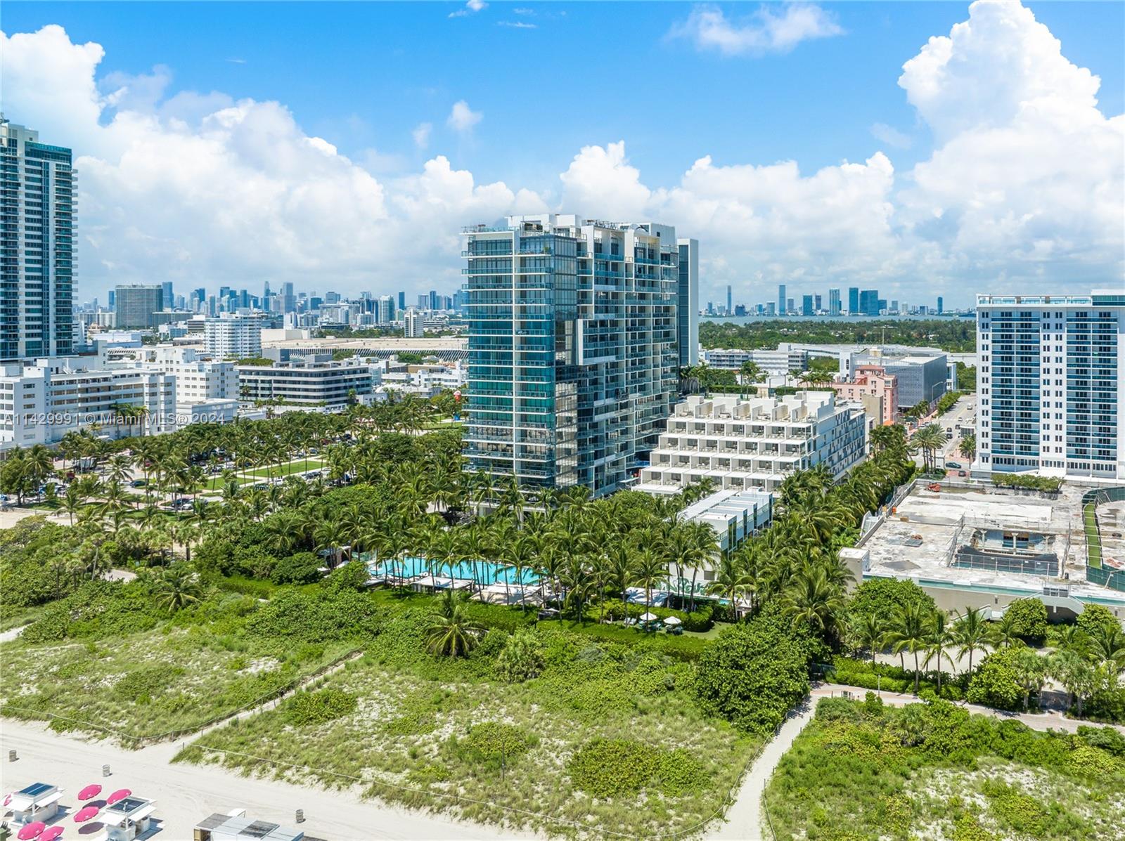 The W South Beach - Residential