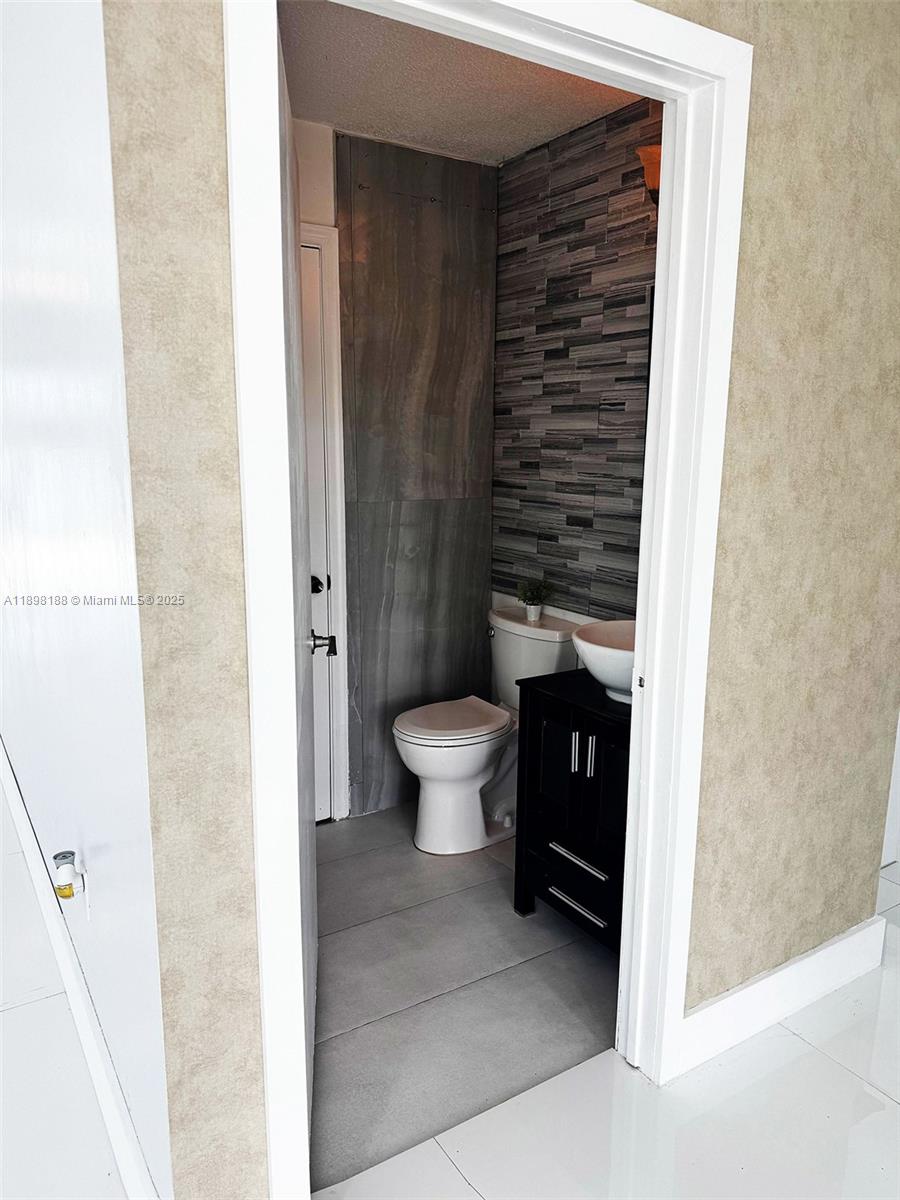 MONTERREY 6TH ADDN - Residential