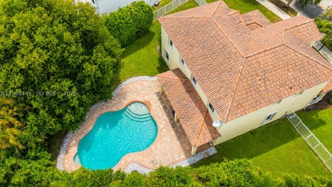 Tiny photo for 4228 Laurel Ridge Cir, Weston, FL 33331 (MLS # A12040141)