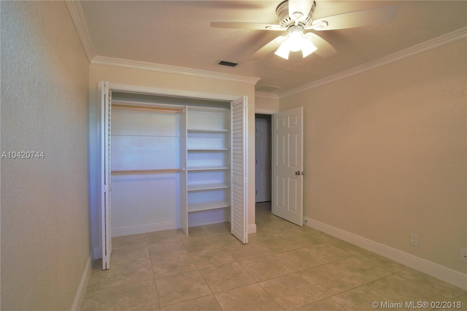 Paradise Port - Residential Lease