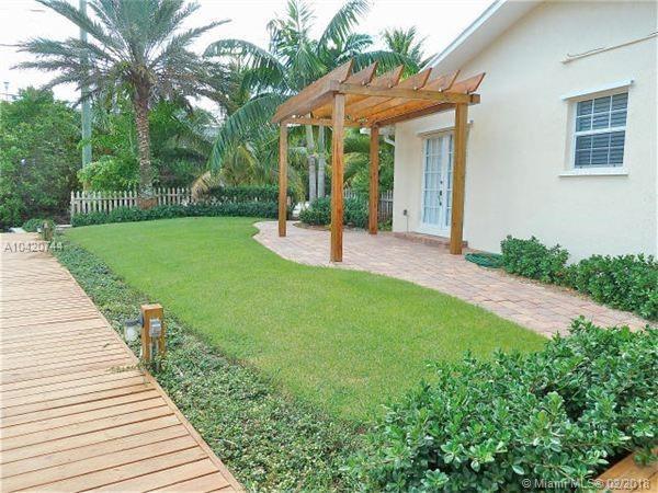 Paradise Port - Residential Lease