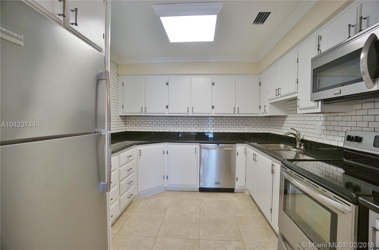 Paradise Port - Residential Lease