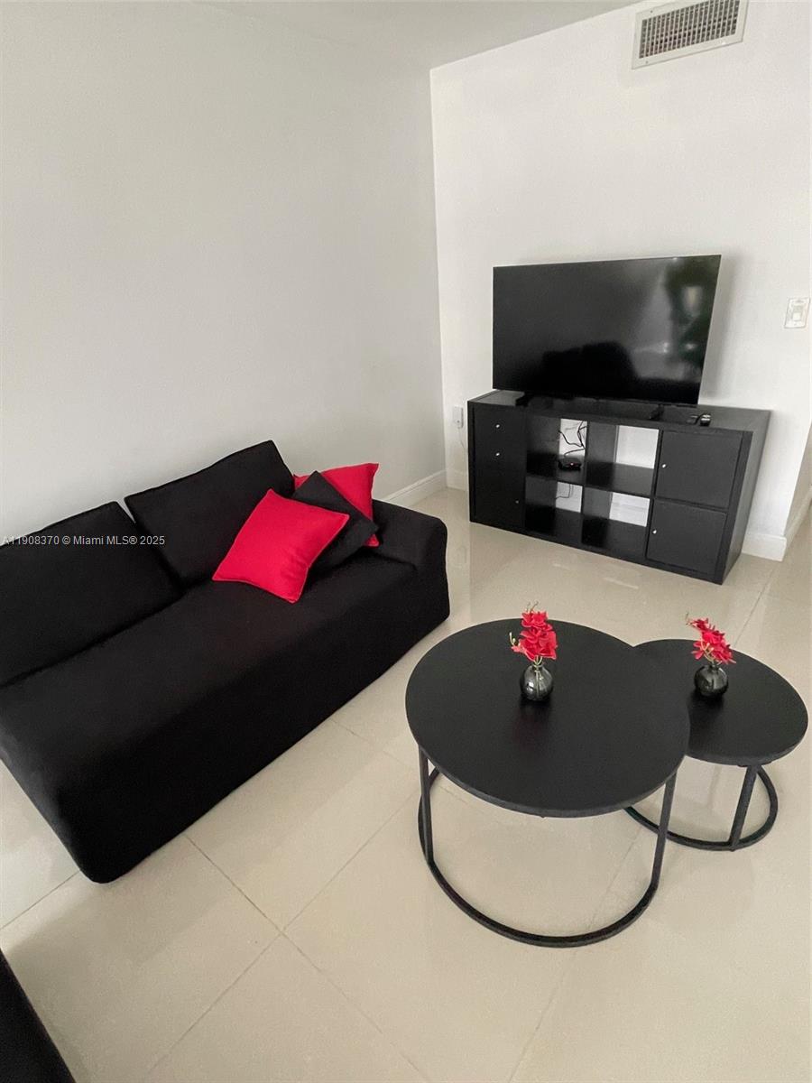 TRITON TOWER CONDO - Residential Lease