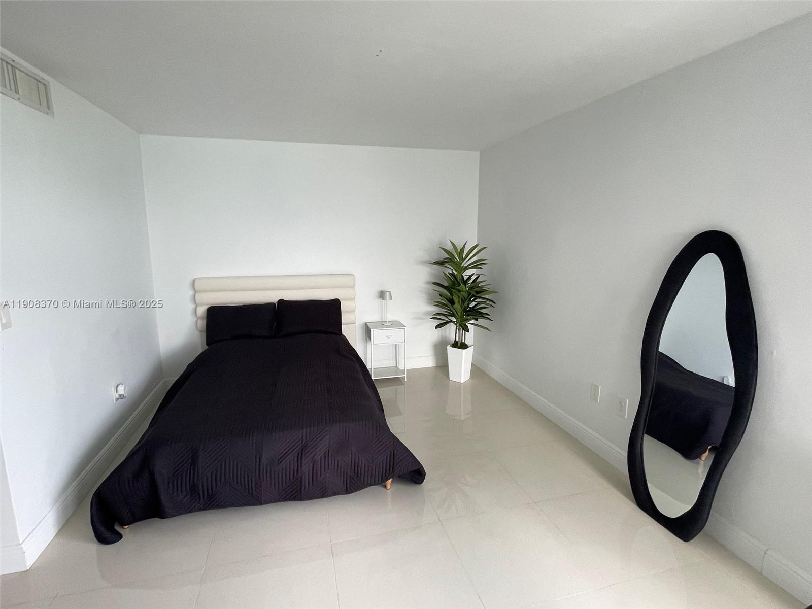 TRITON TOWER CONDO - Residential Lease