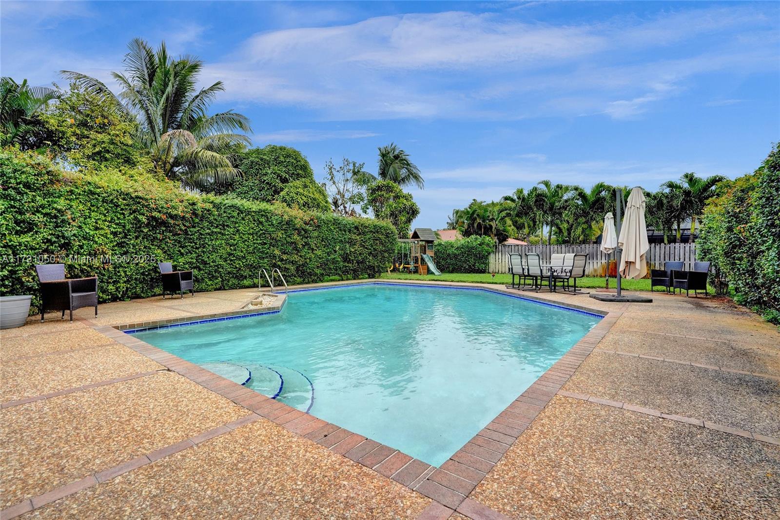 RAMBLEWOOD SOUTH - Residential