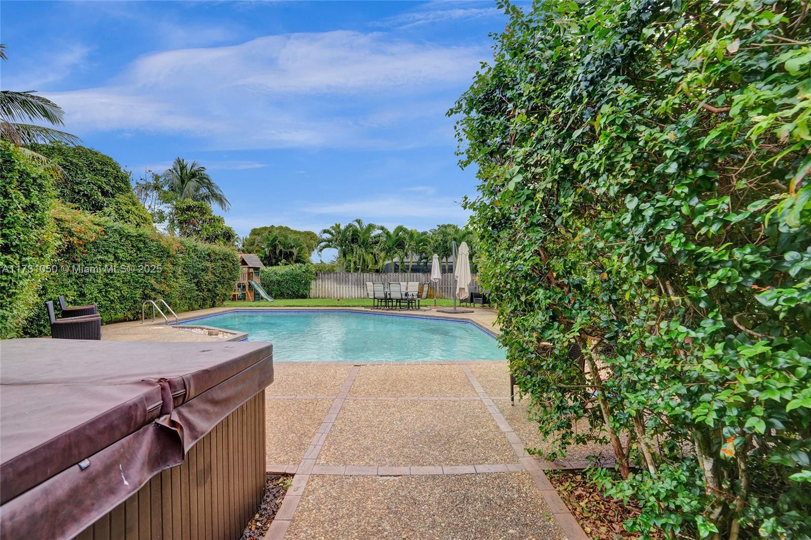 RAMBLEWOOD SOUTH - Residential
