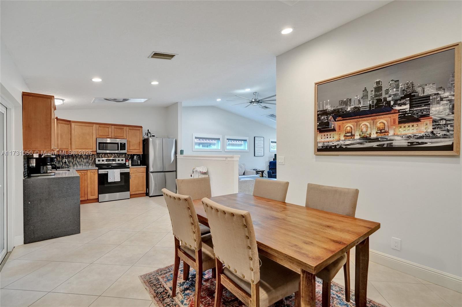 RAMBLEWOOD SOUTH - Residential