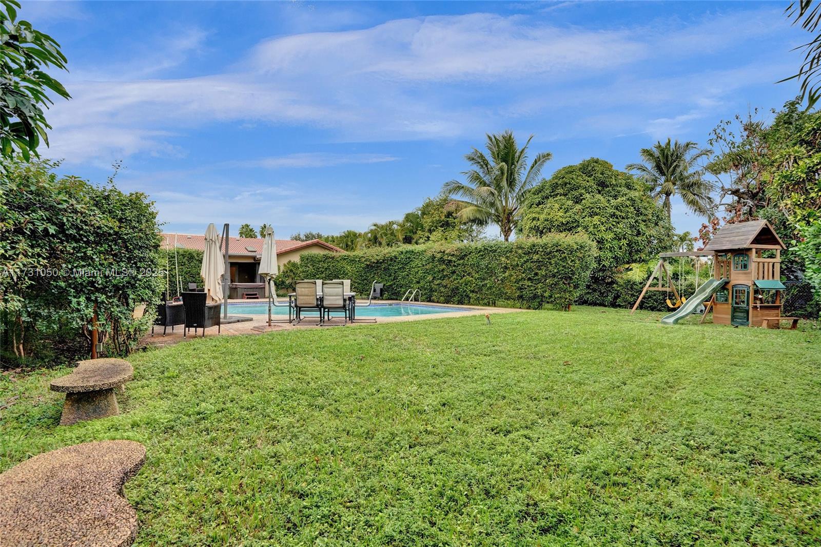 RAMBLEWOOD SOUTH - Residential
