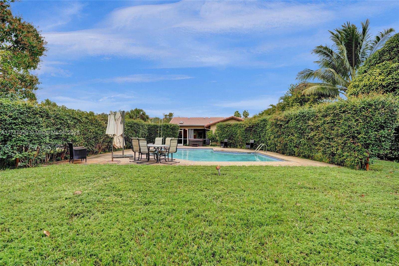 RAMBLEWOOD SOUTH - Residential