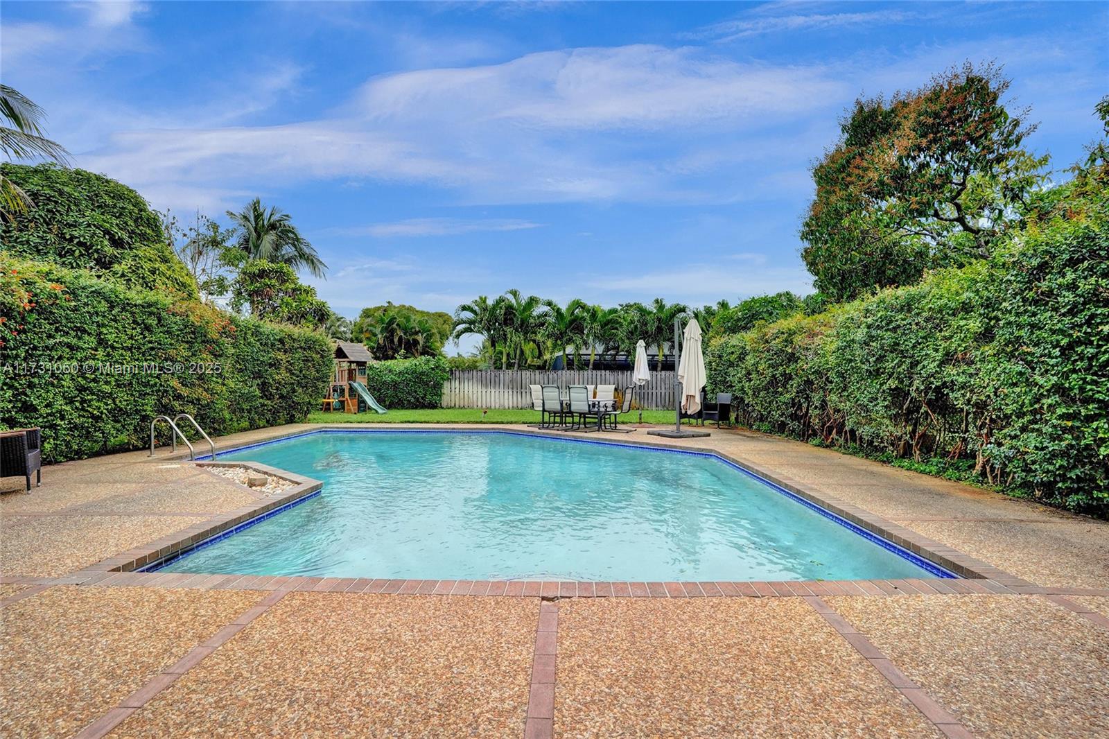 RAMBLEWOOD SOUTH - Residential